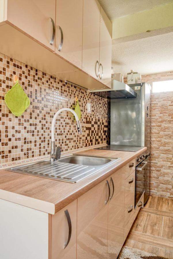 Ferienwohnung Savovic_Lux Petrovac na moru Exterior foto