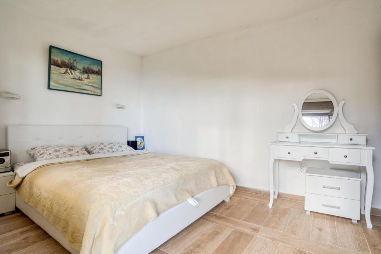 Ferienwohnung Savovic_Lux Petrovac na moru Exterior foto