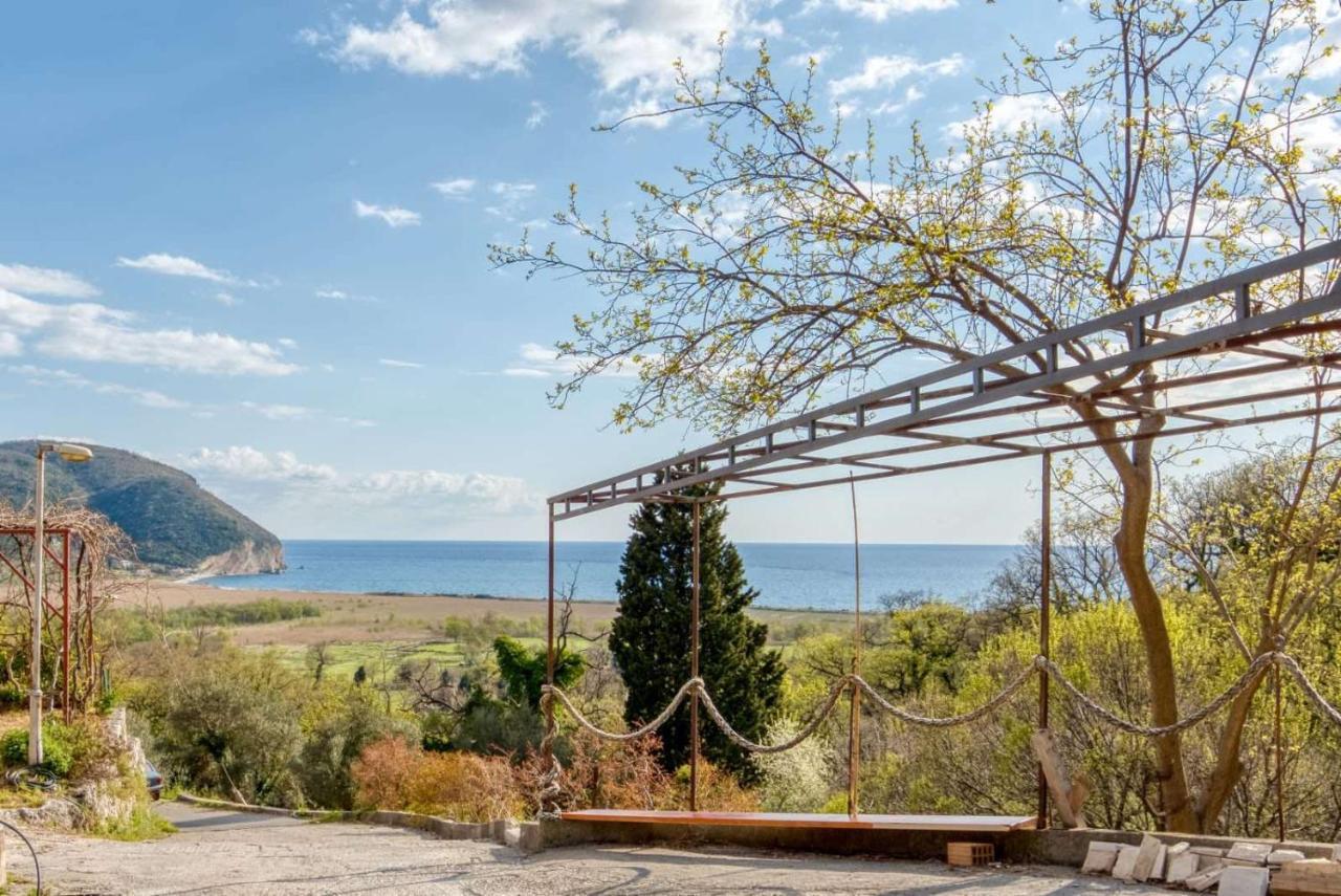 Ferienwohnung Savovic_Lux Petrovac na moru Exterior foto